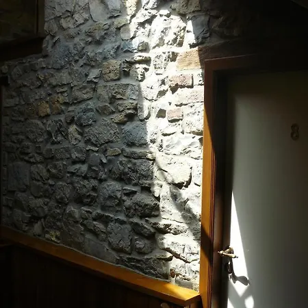 De La Gare Szálloda 2*